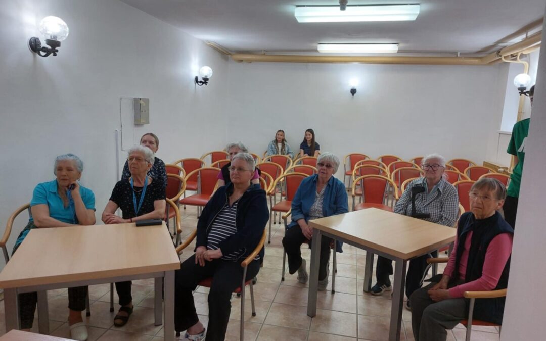 MEĐUGENERACIJSKA SURADNJA NAŠE ŠKOLE I DOMA ZA STARIJE OSOBE DUBRAVA